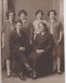 c1927 Lena, Eva, Bessie, Edith, Wilfred, Sarah